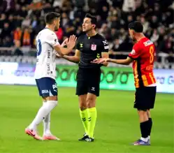 Eyüpspor-Kayserispor Maçında Hakem Direnç Tonusluoğlu