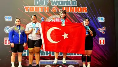 Fatmagül Çevik Dünya Halter Şampiyonu!