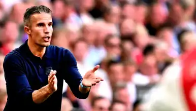 Van Persie, Feyenoord'un Yeni Teknik Direktörü!
