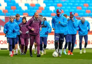 Trabzonspor, Konyaspor'da Deplasman Galibiyeti Peşinde