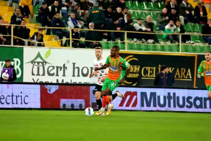 Alanyaspor-Gaziantep FK: İlk Yarı Golsüz Beraberlik