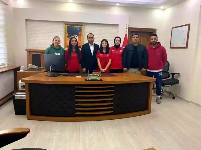 Besnili Masa Tenisi Takımları Türkiye Finallerinde!