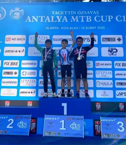 Kocaeli Spor Kulübü Antalya'da Şampiyon!